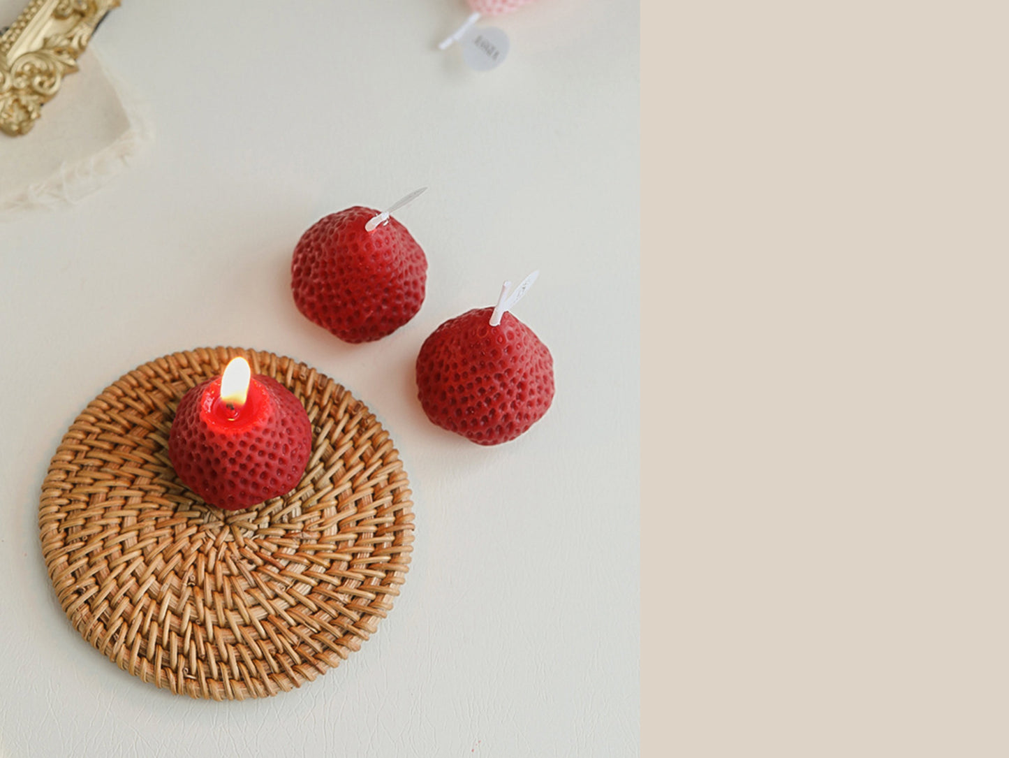 Handmade Strawberry Shaped Scented Candles, Pink Red Soy Wax Candles