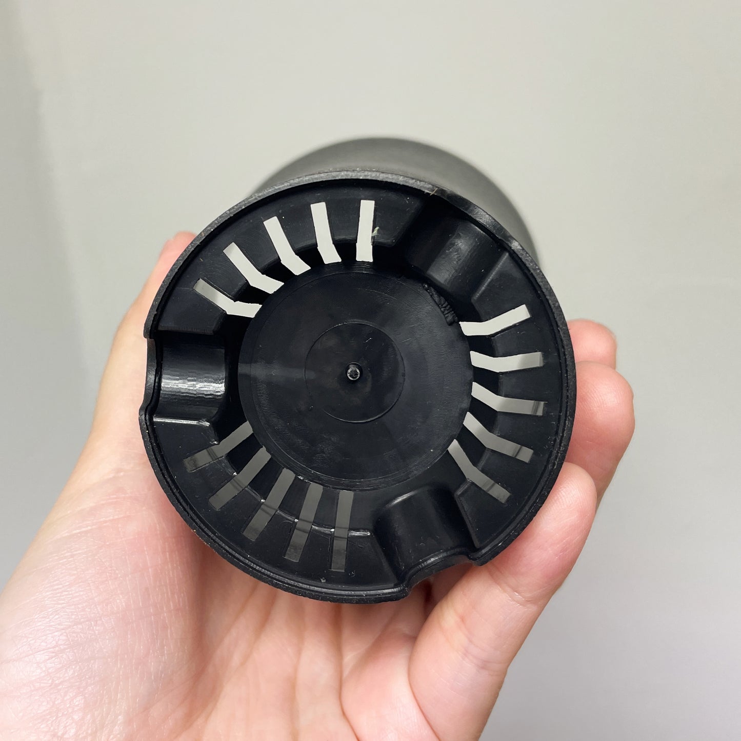 5pcs Black Plastic Round Flower Pots for Succulents Home Office Garden Decoration